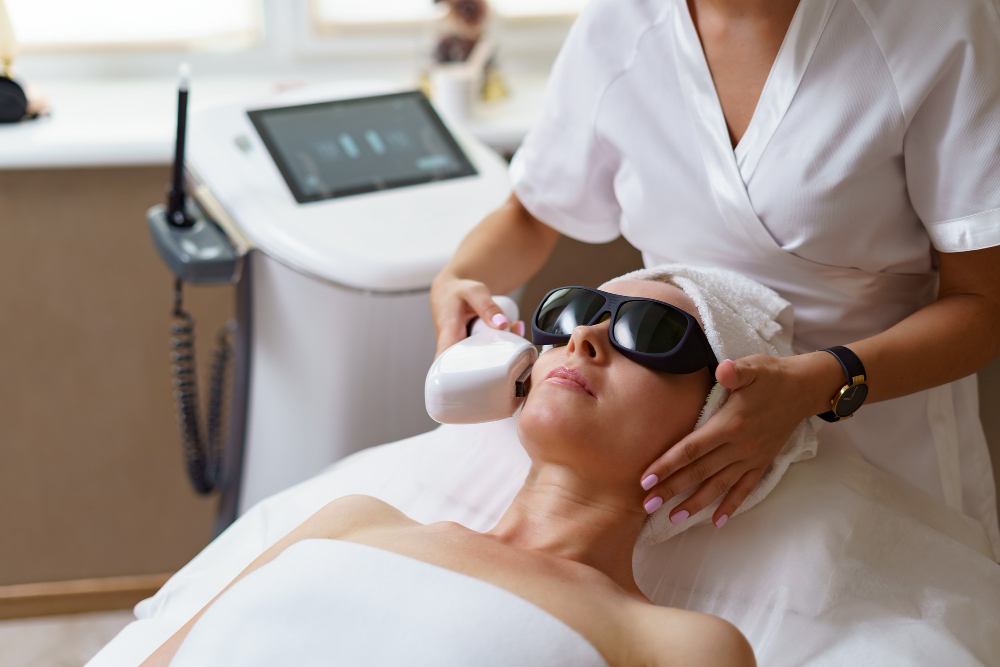 Intense Pulsed Light (IPL)